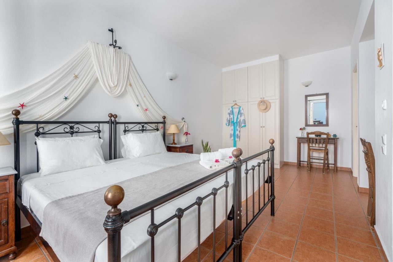 Reggina'S Apartments Finikas  Zewnętrze zdjęcie