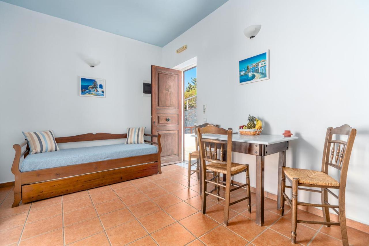 Reggina'S Apartments Finikas  Zewnętrze zdjęcie